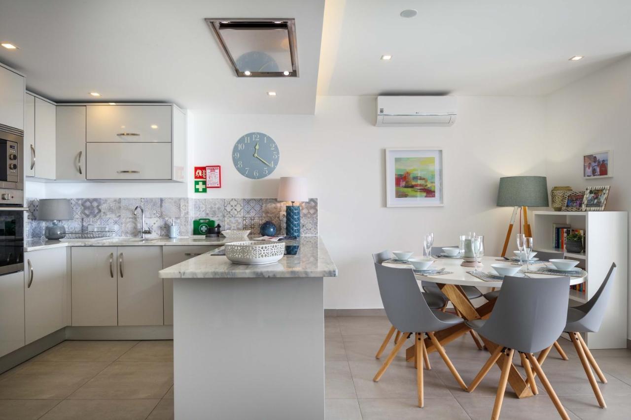 Waterside 3 Bedroom Sea View Praia Da Luz Екстер'єр фото